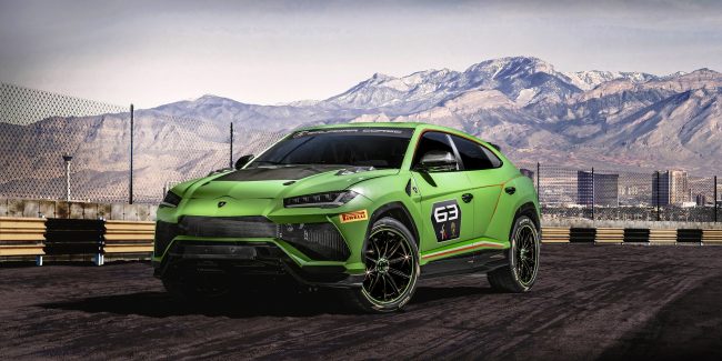 Lamborghini Urus yarışlara katılıyor