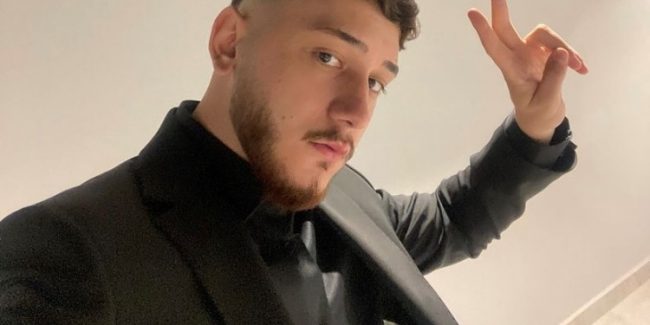 Yeni şarkı hazır