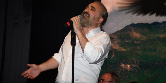 Mesleğimize hayatımızı verdik