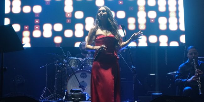 Cerem Onurluer, yeni yılda Azka Otel’i coşturdu