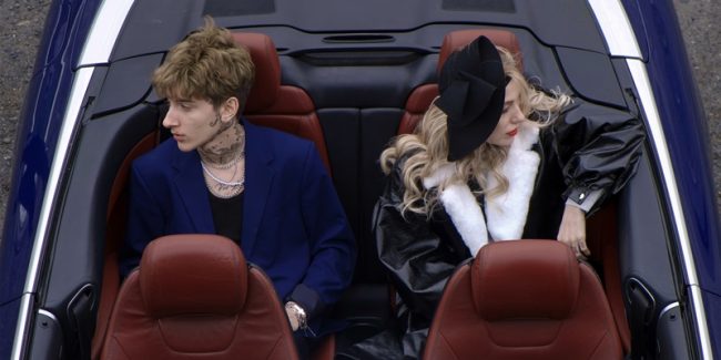 Mavi ve Güneş “Benim İstanbul’um Sensin”