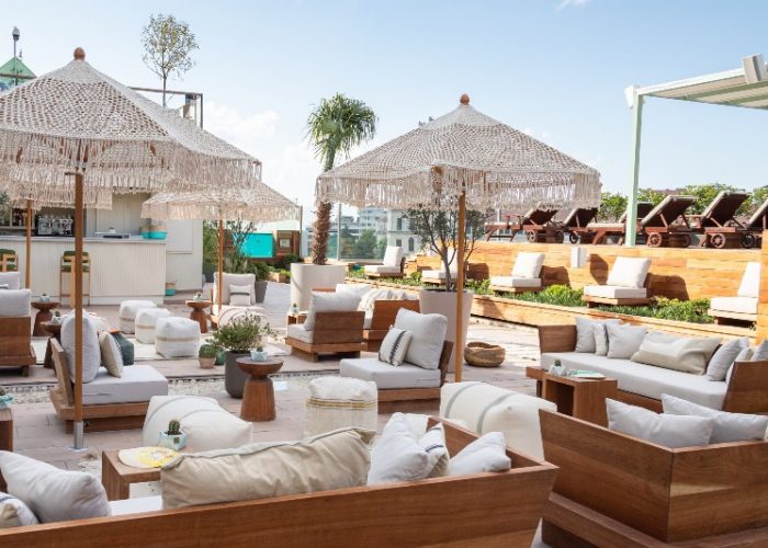 The Roof at The Ritz-Carlton, Istanbul’da Anneler Günü Brunch’ı