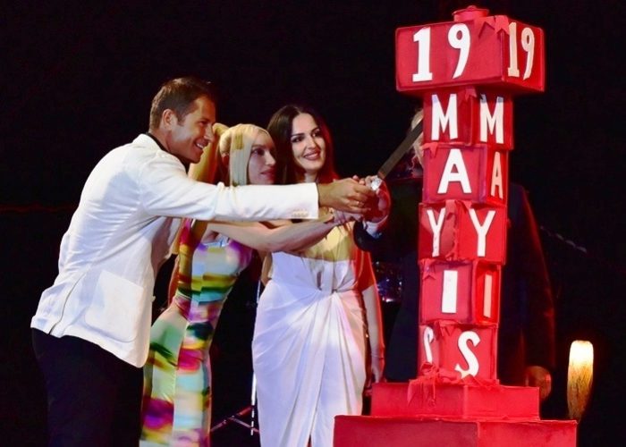 Rammos Hotel’de 19 Mayıs coşkusu