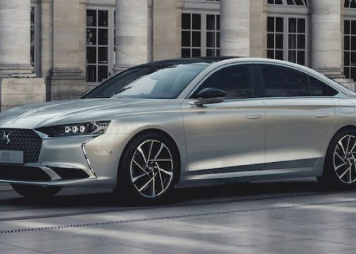 DS Automobiles’in zarif sedanı DS 9 Türkiye’de!