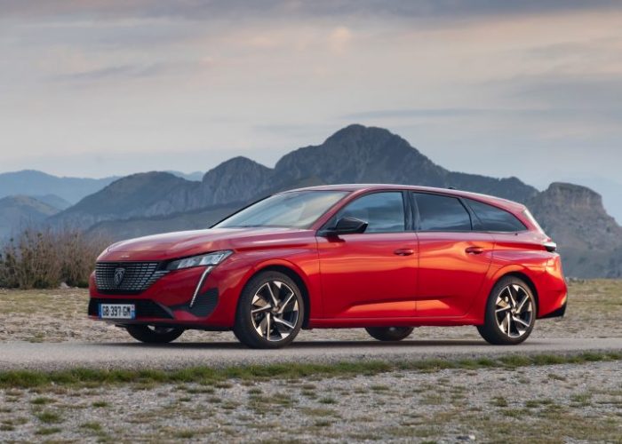 Kadınlar Dünyasında Yılın Otomobili Ödülü’nü kazandı!