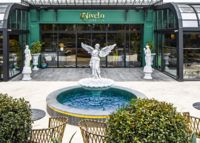 Akdeniz esintisi L’Olivetto Restaurant’ta esiyor