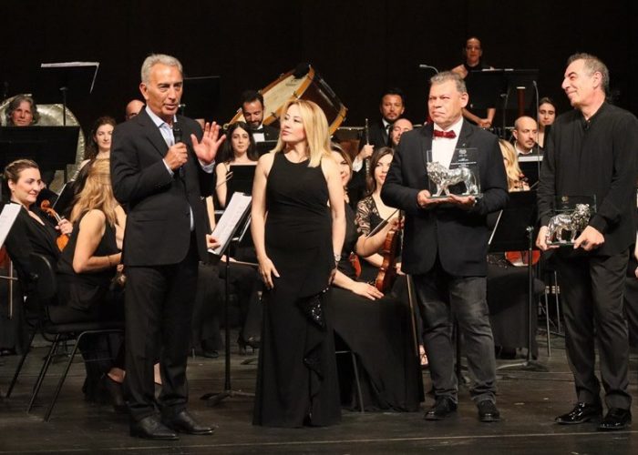 Gül Baba prömiyeri AKM’de gerçekleşti