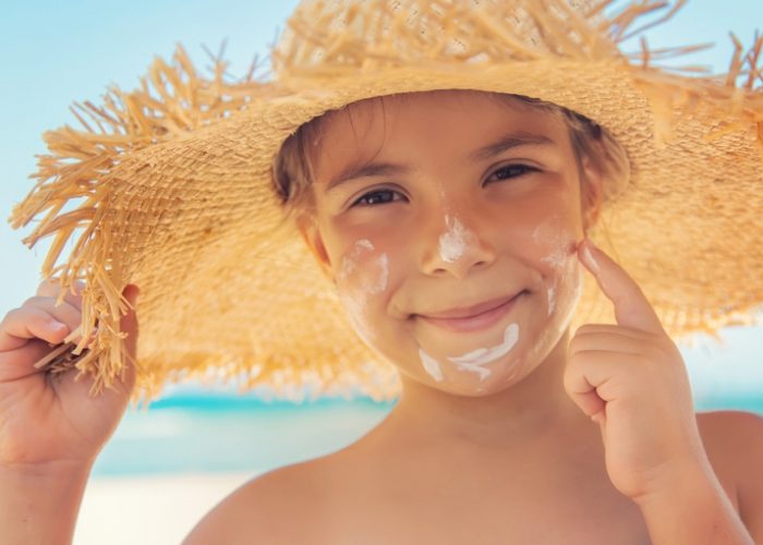 Güneş çarpması ve besin zehirlenmelerine dikkat!