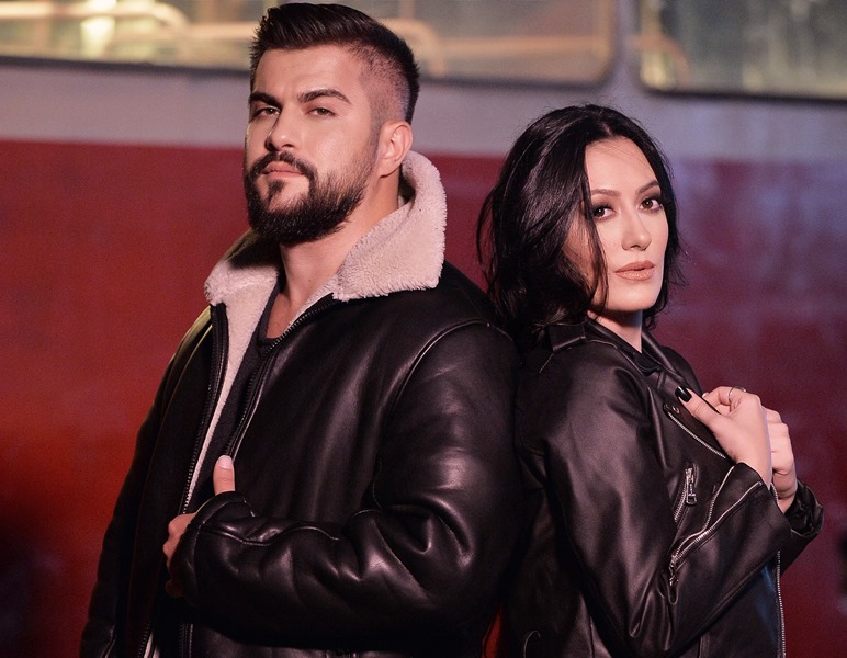 Tolga Yakalı ve Mel Canpolat düette buluştu