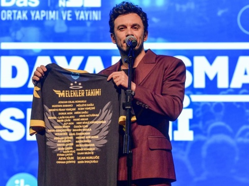 Buray, Melekler Takımına seçildi