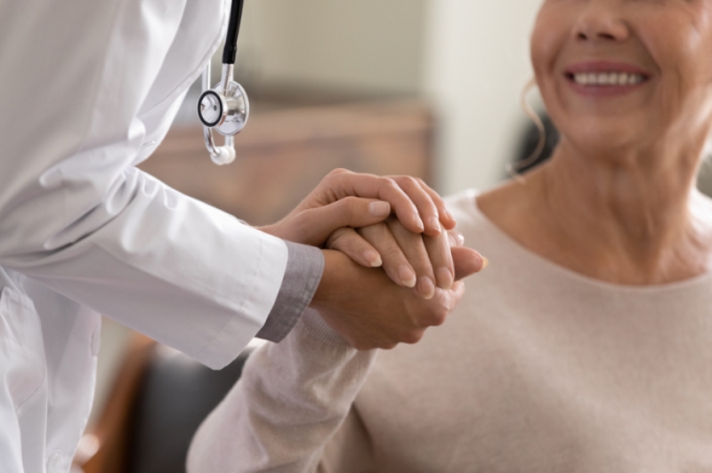 Kanserin en tipik belirtisi ‘inatçı öksürük’