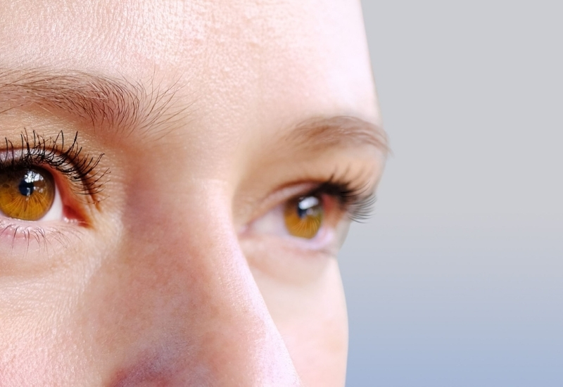 Göz hastalıklarına “akıllı mercek” yöntemi!